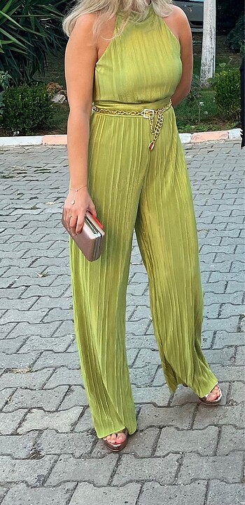 m Beden Fıstık yeşili piliseli tulum