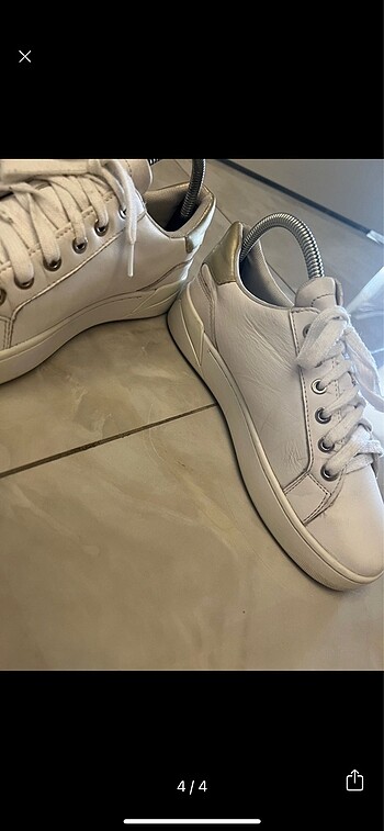 39 Beden beyaz Renk Guess kadın spor ayakkabı
