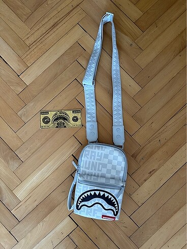 Sprayground omuz çantası
