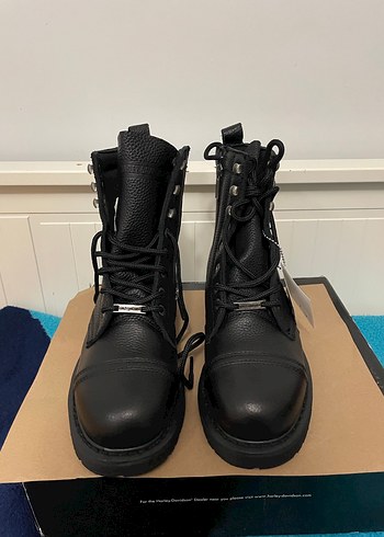 Harley-Davidson Siyah Erkek Biker Bot - Görsel 2