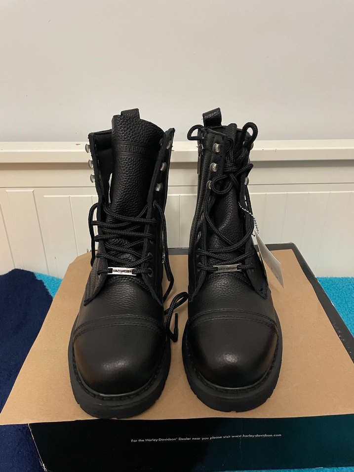 Harley-Davidson Siyah Erkek Biker Bot - Görsel 2