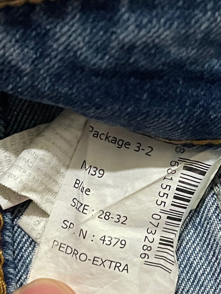 Pull Bear Erkek Mavi Yırtmaçlı Jean - Görsel 3