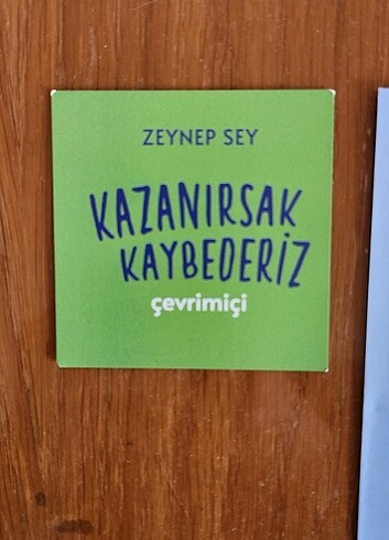 Beden Renk Kazanırsak Kaybederiz - Ciltli - Zeynep Sey