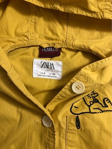 6 Yaş Beden Zara kids peanuts yağmurluk