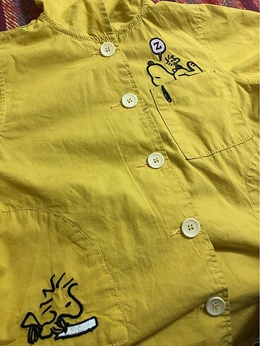 6 Yaş Beden sarı Renk Zara kids peanuts yağmurluk