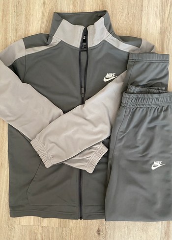 Nike Gri İkili Esofman Takimi