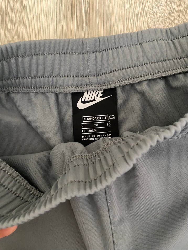 Nike Gri İkili Eşofman Takımı — görsel 6/7