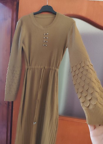 Bej Uzun Triko Elbise - Görsel 2