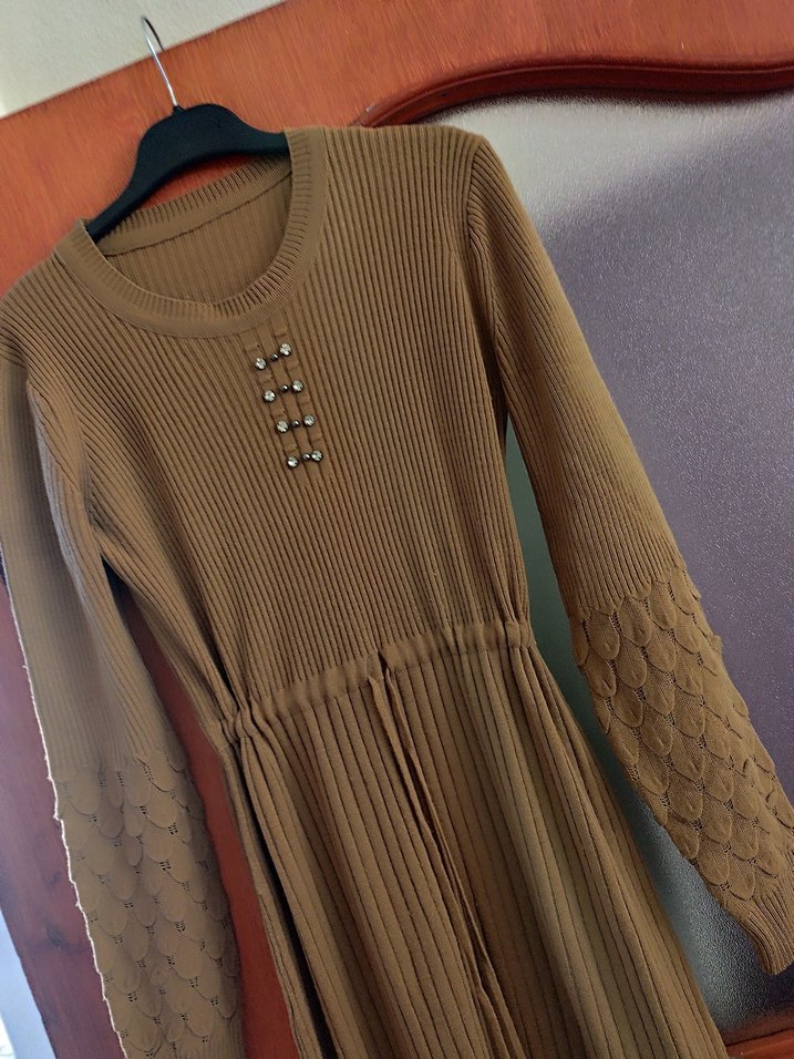 Bej Uzun Triko Elbise - Görsel 3