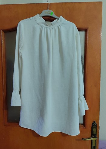 Düğmeli Beyaz Keten Kadın Bluz - Görsel 2