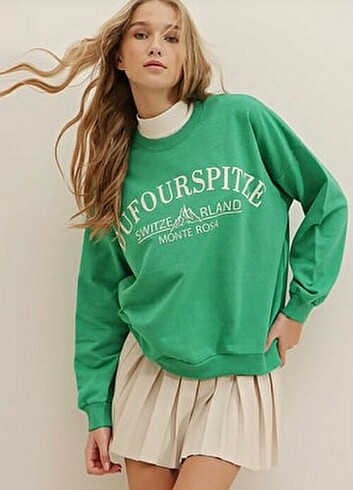 Trendyol Alaçatı Stili Oversize Sweatshirt
