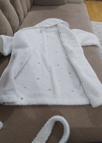 orijinal Zara marka 3 yaş çocuk bornoz tertemiz