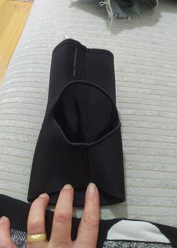 orijinal Nike marka dizlik - Görsel 5