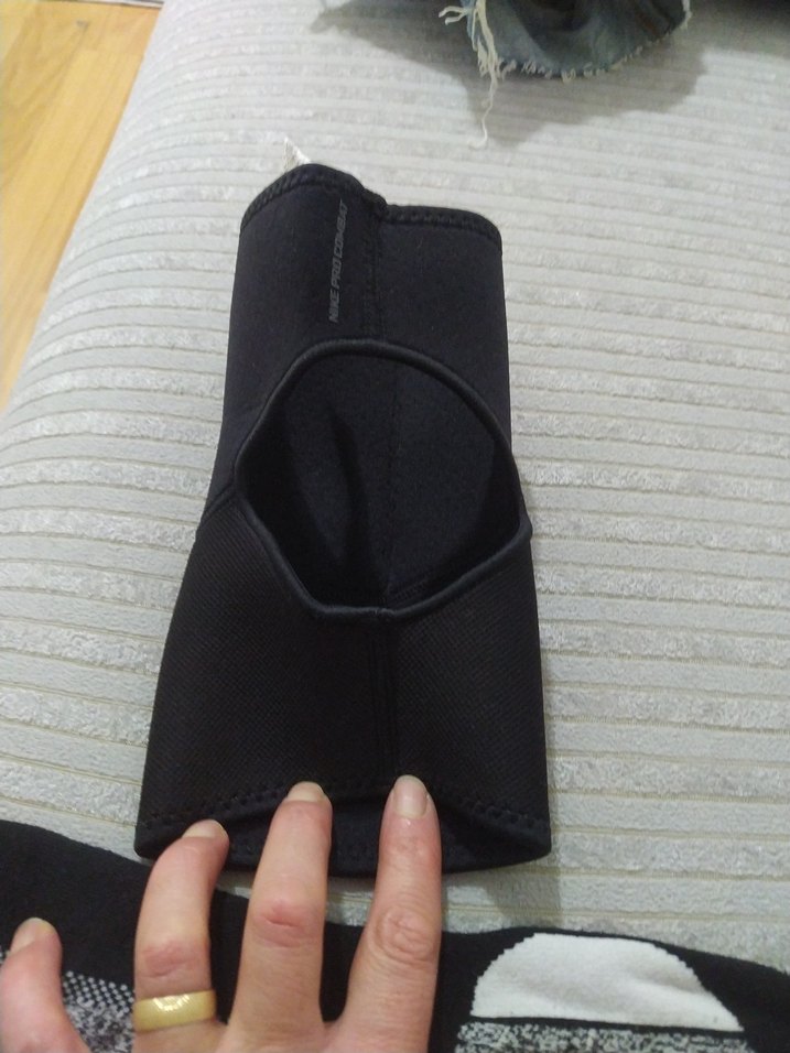 orijinal Nike marka dizlik - Görsel 5