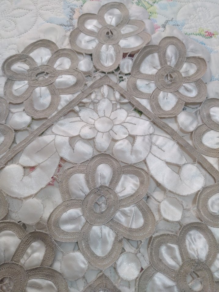 Bohem Tarzı El Yapımı Sedef Masa Örtüsü - Görsel 4