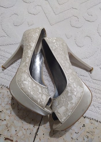 Dantel Detaylı Beyaz Platform Topuklu marcatelli - Görsel 2