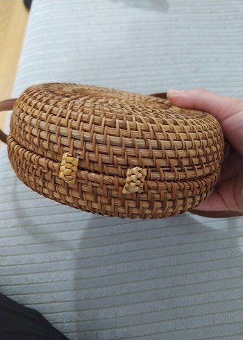 Bej Örgü Detaylı Yuvarlak Kadın Çapraz Çanta - Görsel 6