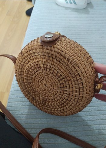 Bej Örgü Detaylı Yuvarlak Kadın Çapraz Çanta - Görsel 8