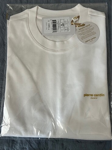 xl Beden beyaz Renk Pierre cardin kadın tişört
