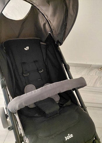 9- 36 kg Beden Joie Brisk LX Katlanabilir Bebek Arabası Siyah-Gri