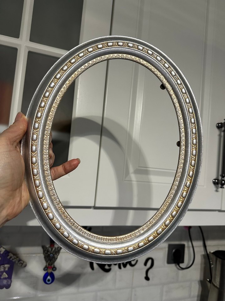 Altın ve Gri Oval Dekoratif Çerçeve - Görsel 2