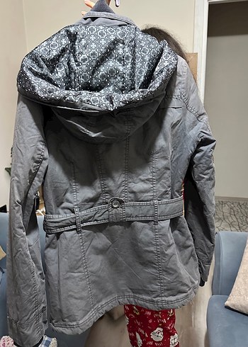 Gri Kemerli Kadın Ceket - Görsel 2