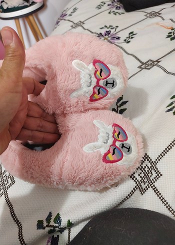 Pembe Nakışlı Kız Çocuk Peluş Terlik panduf 30 33 numaraya olur - Görsel 5