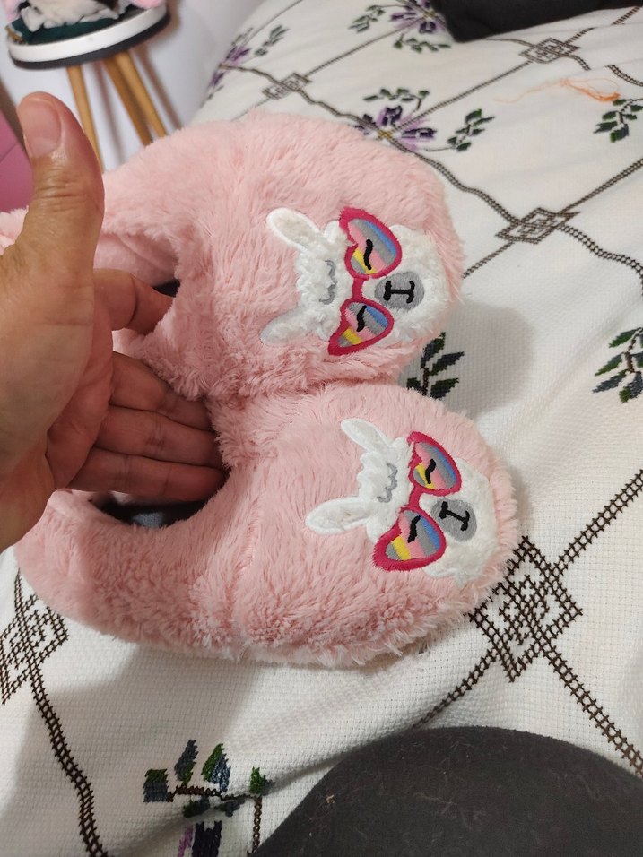Pembe Nakışlı Kız Çocuk Peluş Terlik panduf 30 33 numaraya olur - Görsel 5
