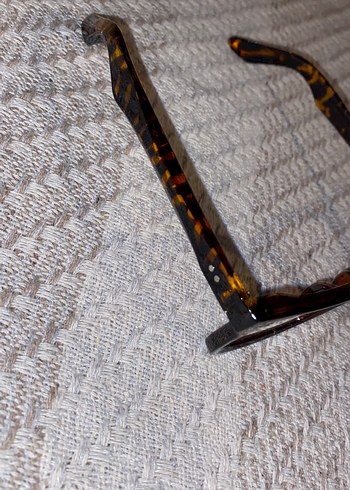 Kahverengi Kürklü Kadın Gözlüğü - Görsel 2