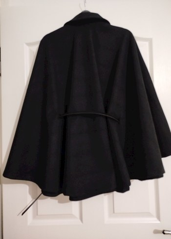 Kemerli Siyah Midi Kadın Pelerin - Görsel 3