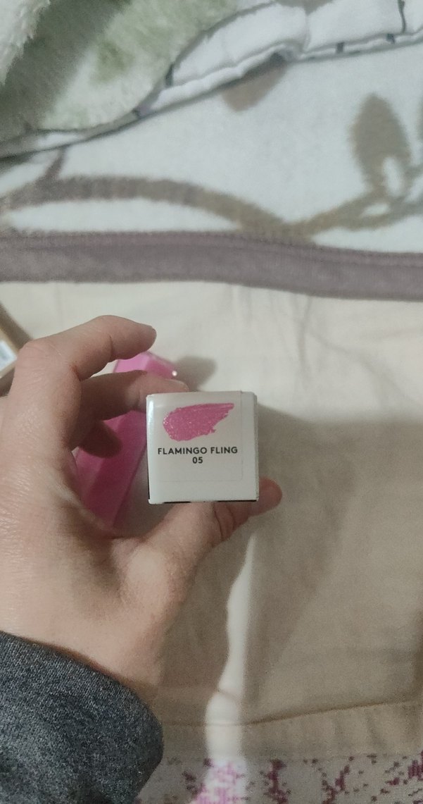 Fenty Beauty Pastel Pembe Parlak Dudak Parlatıcısı - Görsel 4