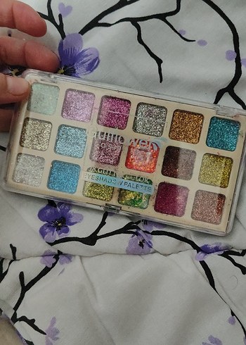 Parlak Çok Renkli Göz Farı Paleti - Görsel 3