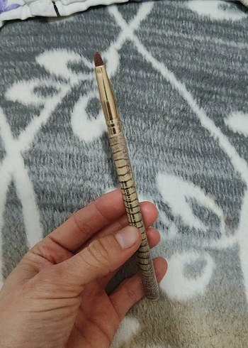 sim ve ışıltılı far oturtma uygulama fırçası - Görsel 4