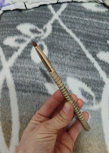 sim ve ışıltılı far oturtma uygulama fırçası - Görsel 6