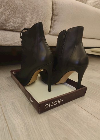 38 Beden Siyah Deri Gotik Stiletto Topuklu Kadın Bot