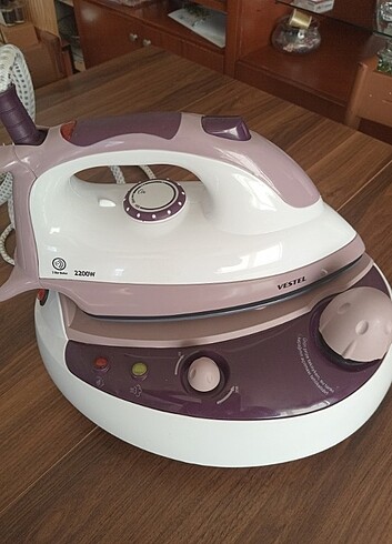 Buhar Jenaratörlü ütü  VESTEL V-Press 2000 - Görsel 3