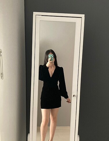 zara kadife elbise