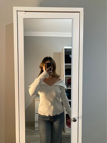 s Beden yakası açık bluz