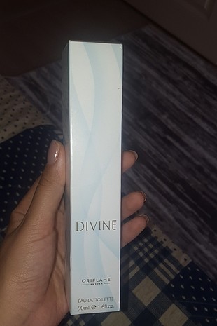 oriflame divine parfüm