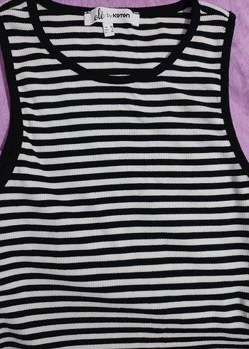 Çizgili Pamuklu Yüksek Yakalı Kadın Atlet - Görsel 4