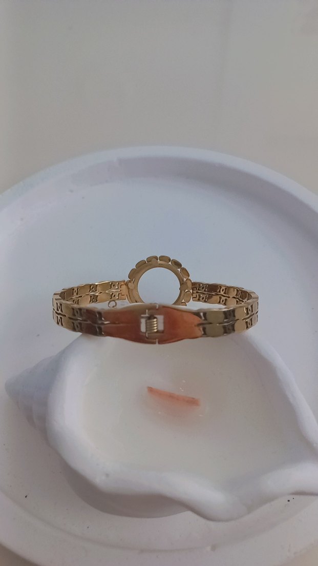 Zincir Detaylı Altın Renk Kadın Bileklik kelepçeli Çelik - Görsel 4