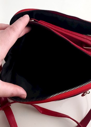 Kırmızı Kadın Çanta Fermuarlı Modern 1 defa kullanıldı - Görsel 5