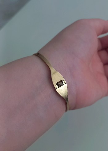 Klasik Zarif Altın Tokalı Bileklik kelepceli Çelik - Görsel 3