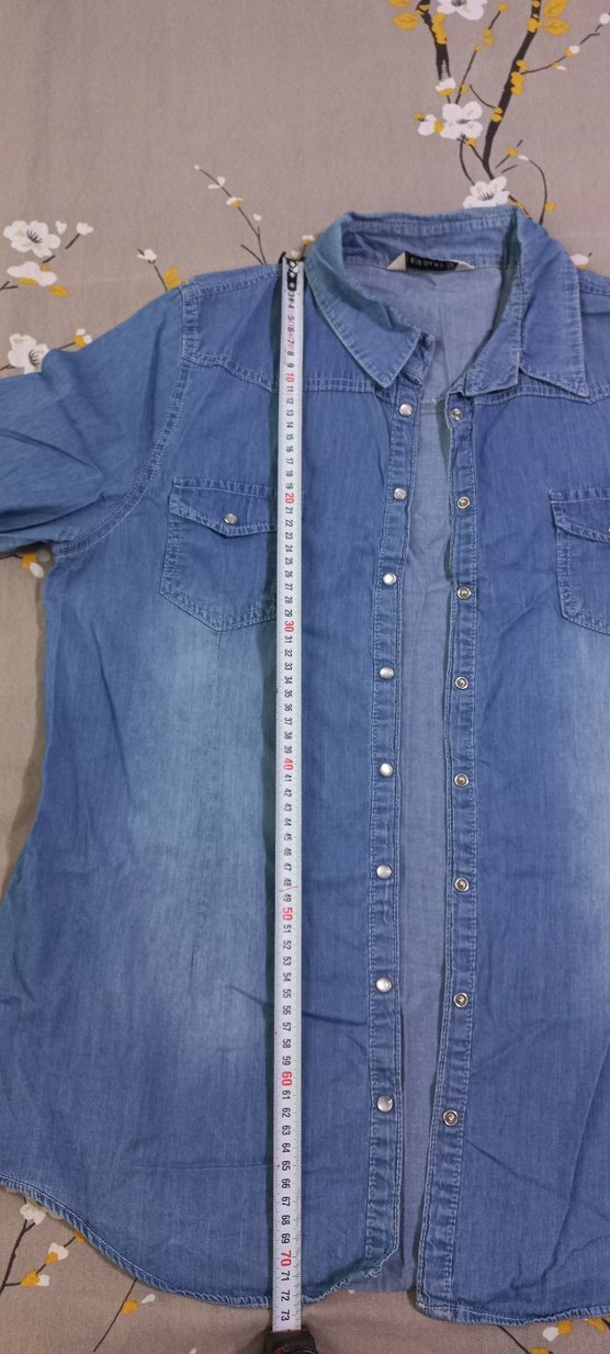 Düğmeli Mavi Kot Gömlek - Görsel 2