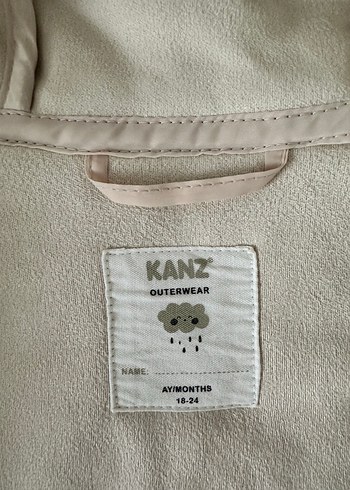 Erkek Çocuk Bej Kürklü Kapüşonlu Mont - Görsel 4