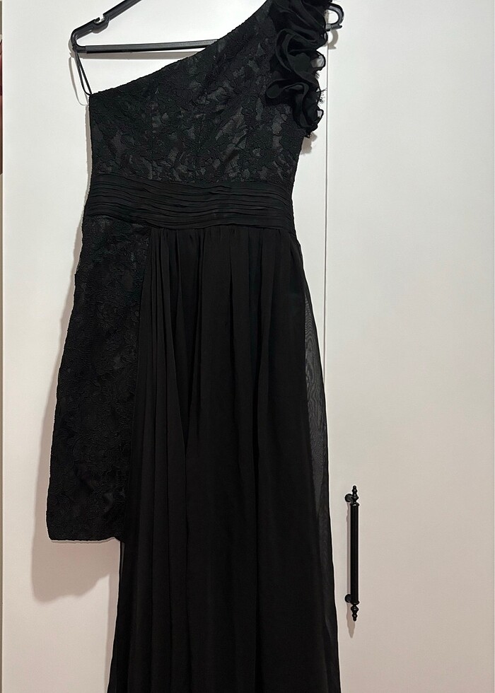 Cengiz abazoğlu tasarımı elbise - Görsel 4