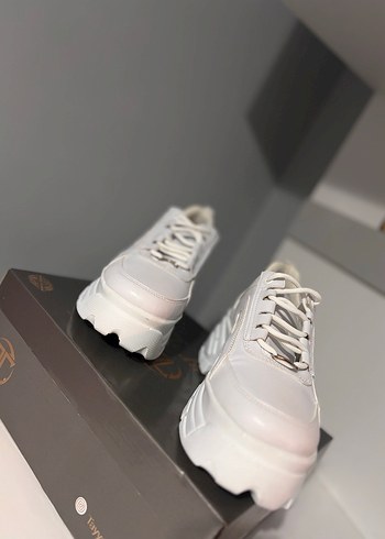 Spor Ayakkabı - Görsel 4