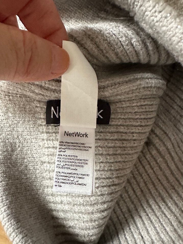 Network Tüylü Ponponlu Gri Kadın Bere - Görsel 5