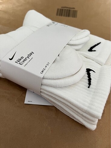 Nike 7666-100 Large 6 Çift Spor Çorap