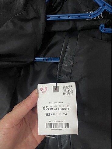 xs Beden siyah Renk ETİKETLİ ZARA CROP DERİ CEKET